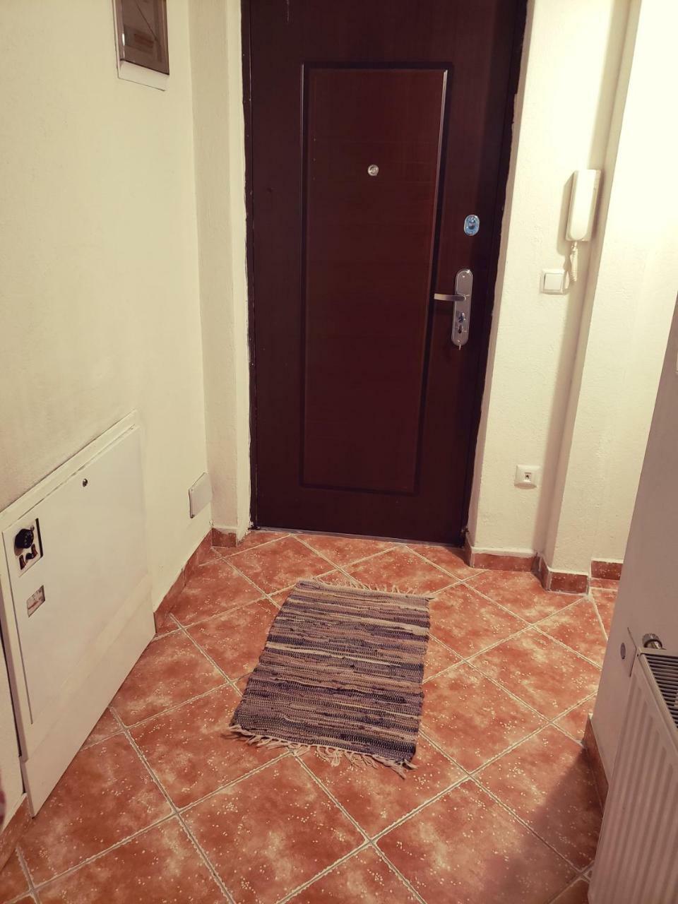 Welcoming In Prishtina Apartment Pristina Exterior photo