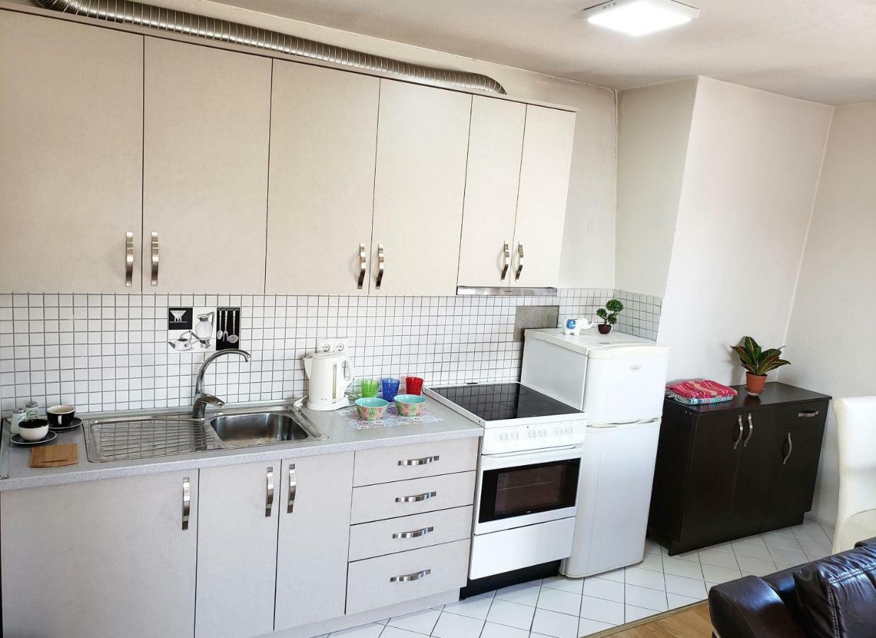 Welcoming In Prishtina Apartment Pristina Exterior photo